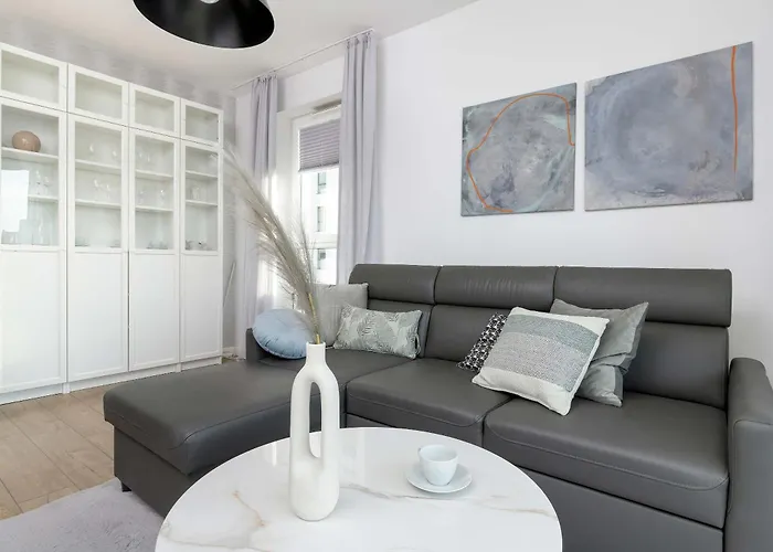 Elegancki W Centrum Gdanska Z Klimatyzatorem I Parkingiem By Renters Prestige