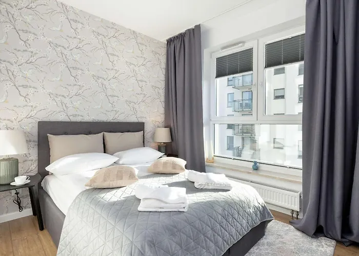 Elegancki W Centrum Gdanska Z Klimatyzatorem I Parkingiem By Renters Prestige * غدانسك