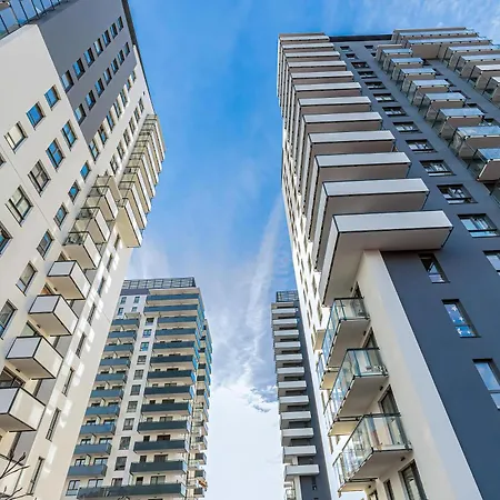 Elegancki W Centrum Gdanska Z Klimatyzatorem I Parkingiem By Renters Prestige * 그단스크